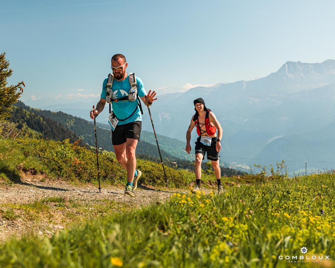 קומבלו Chalet Alpen Valley, Mont-Blanc מראה חיצוני תמונה